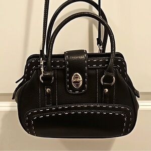 Black and gold Handbag w/ hidden compartment